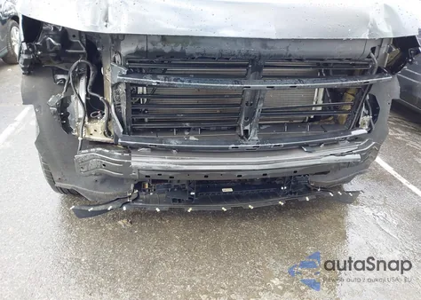 2021 Chevrolet Suburban K1500 Lt z USA, uszkodzony, nr VIN 1GNSKCKD4MR454846